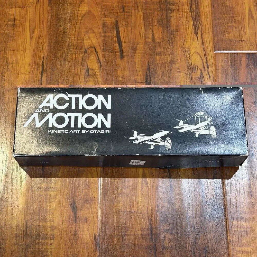 Vintage 1977 Otagiri Made in Japan Action and Motion Dual Airplane Kinetic Art